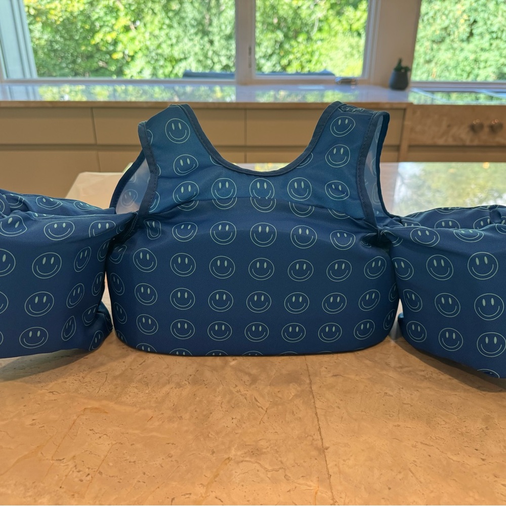DRIP ALL SMILES (BLUE) KIDS FLOAT/ life jacket